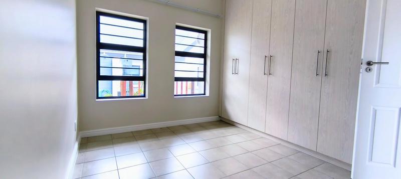 1 Bedroom Property for Sale in Blue Mountain Village Western Cape
